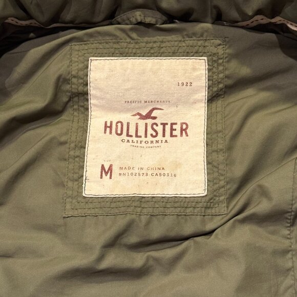 Hollister Olive Green Women's Puffer Vest Size Medium - Picture 7 of 10